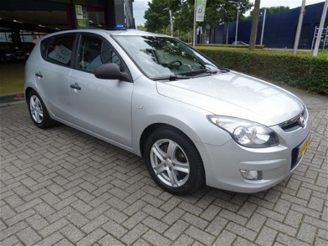 Hyundai i30 - 1.4i Active Cool 5drs Schuifdak - 1