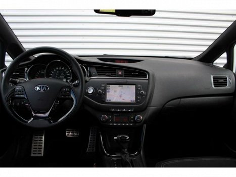 Kia cee'd Sportswagon - 1.6 CRDI BUSINESS GT-LINE Automaat | Navi | Camera | LM Velgen | Cruise | Cl - 1