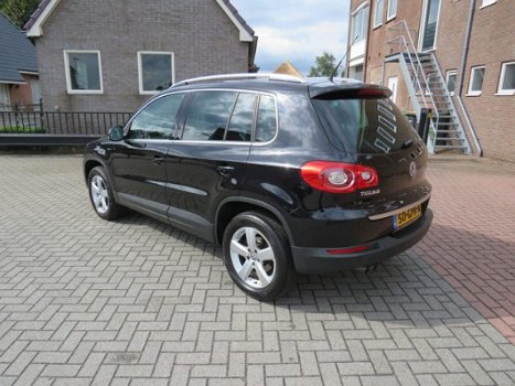 Volkswagen Tiguan - 2.0 TDI Sport&Style 4Motion DSG Automaat Pano Leder Navi - 1