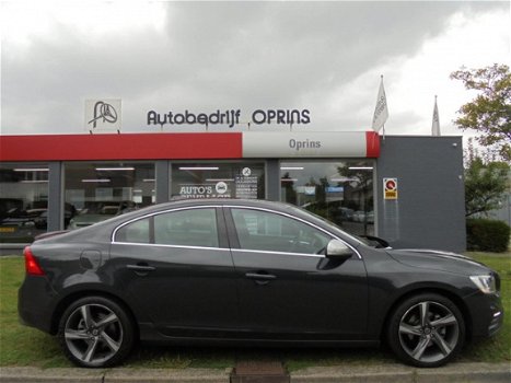 Volvo S60 - 1.6 T3 R-Design Automaat - Nederlandse Auto met NAP en Navigatie - 1