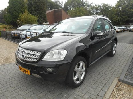 Mercedes-Benz M-klasse - ML 320 CDI NAVI DAK XENON 2008 - 1