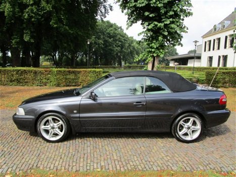 Volvo C70 Convertible - 2.4 T Automaat Airco Cruisecontrol Leer Stoel Verwarming Dolby Surround Lich - 1