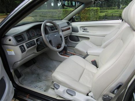 Volvo C70 Convertible - 2.4 T Automaat Airco Cruisecontrol Leer Stoel Verwarming Dolby Surround Lich - 1