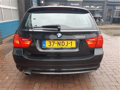 BMW 3-serie Touring - 320i Business Line Navi/Leer/Xenon Automaat - 1