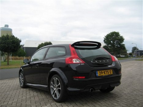 Volvo C30 - 2.0 R-Design bj.2010, 127.000km, mooie auto, inr.mog - 1