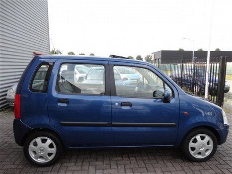 Opel Agila - 1.2-16V Elegance 5 deurs, nwe waterpomp, hoge instap, rijd, remt en schakelt super - 1