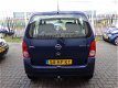 Opel Agila - 1.2-16V Elegance 5 deurs, nwe waterpomp, hoge instap, rijd, remt en schakelt super - 1 - Thumbnail