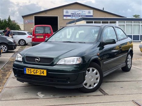 Opel Astra - 1.6 Club/Automaat/Stuurbkr/APK nieuw - 1
