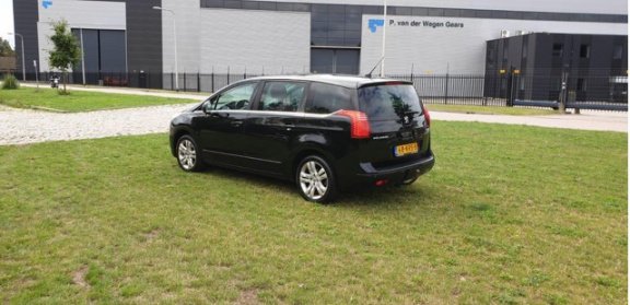 Peugeot 5008 - 1.6 THP ST Premiere 7p. Super mooi auto trekhaak panoroma dak Cruis control cv op afs - 1