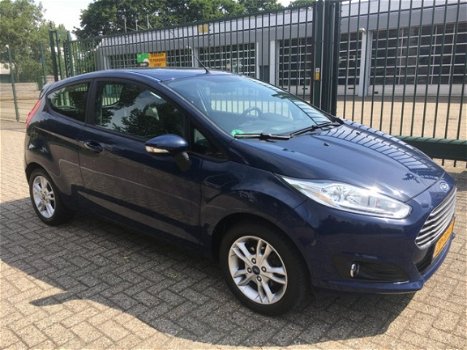 Ford Fiesta - 1.0 Ambiente - 1