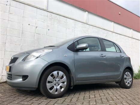 Toyota Yaris - 1.3 VVTi Sol 5DR NAP APK Airco Trekhaak Elektrische Pakket - 1