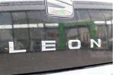 Seat Leon - 1.0 EcoTSI 115PK DSG-7 Style Business Intense|Cruise|Navigatie|