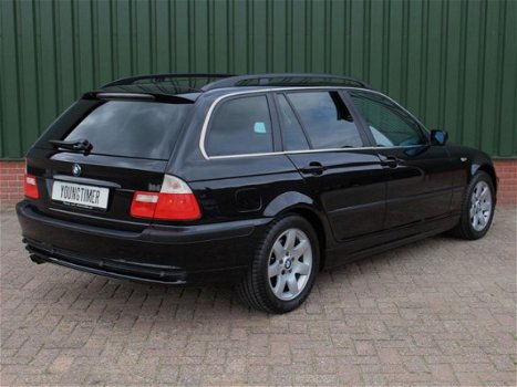 BMW 3-serie Touring - 325i Executive youngtimer - 1