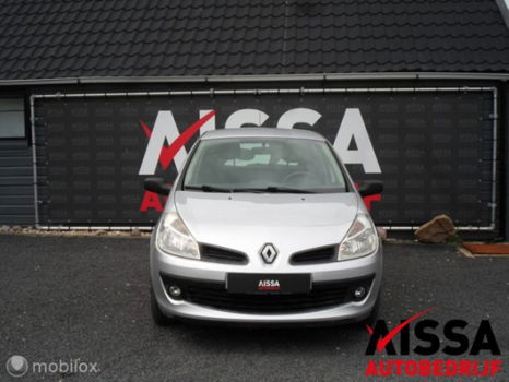 Renault Clio - III 1.4-16V Dynamique Comfort APKTOT10-07-2020 - 1