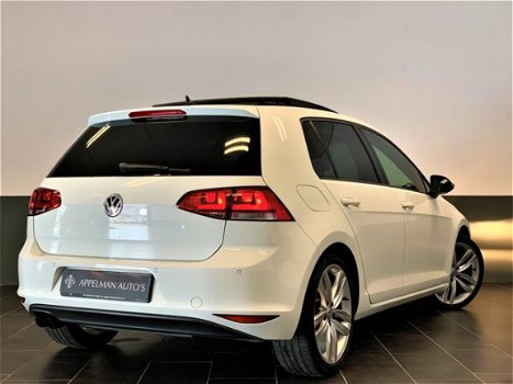 Volkswagen Golf - 1.4 TSI ACT Highline|DSG|Pano|Leder|Stoelverwarming - 1