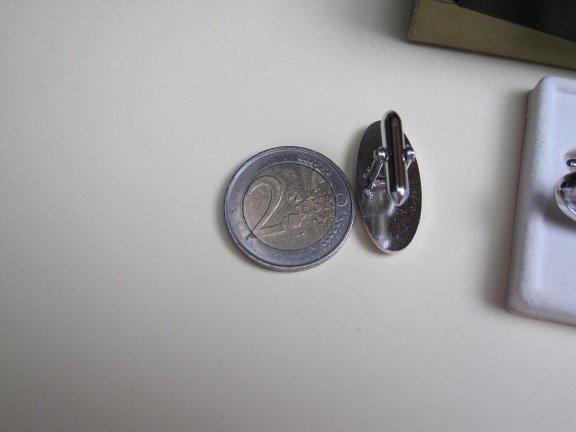 Manchetknopen Swank zilverkleurig ovaal met werkje 2.8x1.2 cm in doosje - Afbeelding 5