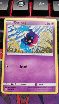 Cosmog 100/236 SM Unified Minds - 1