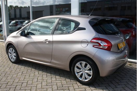 Peugeot 208 - 1.2 e-VTi 3-drs Automaat | 23d.km Airco | Navigatie - 1