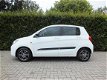 Suzuki Celerio - 1.0 Comfort Sportvelgen, Airco, Led verlichting - 1 - Thumbnail