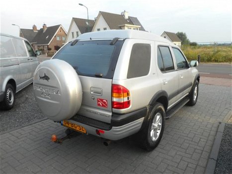 Opel Frontera - Frontera 2.2-16V DTi LTD AIRCO GRIJS KENTEKEN - 1