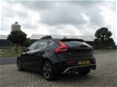 Volvo V40 - 2.0 D2 R-Design Bns bj.10-2015, 178.000km, btw auto, inr.mog - 1 - Thumbnail