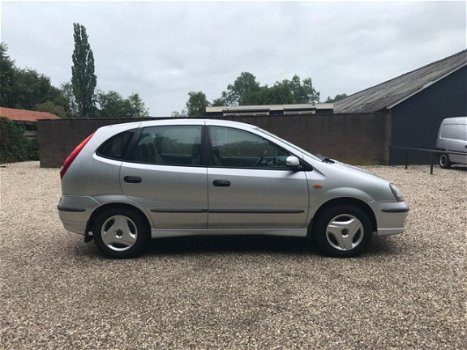 Nissan Almera Tino - ALMERA TINO; 2.0 AUT - 1