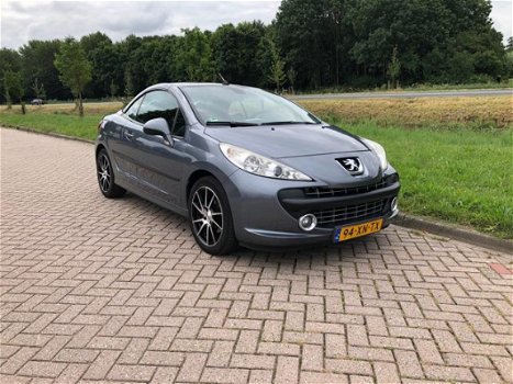 Peugeot 207 CC - 1.6-16V T Féline leer bom vol ketting vervangen - 1