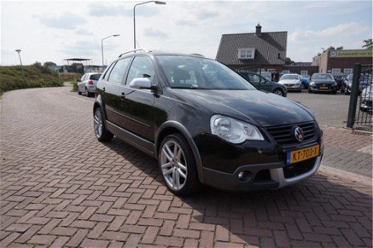 Volkswagen Polo - CrossPolo 1.4 TDI CROSS COMFORTLINE ELECTR.SCHUIF/KANTELDAK 17INCH LMV AIRCO DAKRA - 1