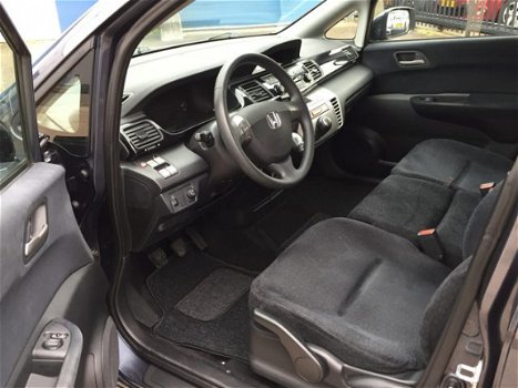 Honda FR-V - 1.7i Comfort, 6-PERSOONS, AIRCO(CLIMA), CRUISE CONTROL, PARKEERSENSOREN, 4X ELEK-RAMEN, - 1