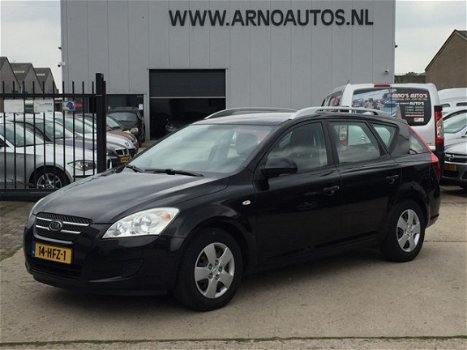 Kia Cee'd - 1.6 X-tra, AIRCO, ELEK-RAMEN, CENT-VERGRENDELING, RADIO-CD-MP3, TREKHAAK - 1