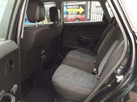 Kia Cee'd - 1.6 X-tra, AIRCO, ELEK-RAMEN, CENT-VERGRENDELING, RADIO-CD-MP3, TREKHAAK - 1