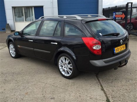 Renault Laguna Grand Tour - 1.8-16V Privilège, AIRCO IJSKOUD, CRUISE CONTROL, LEDER INTERIEUR, 4X EL - 1