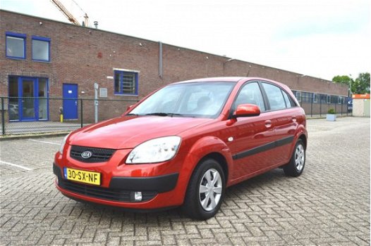 Kia Rio - 1.4 X-tra AIRCO / 5-DEURS / - 1