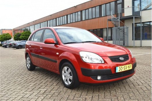 Kia Rio - 1.4 X-tra AIRCO / 5-DEURS / - 1