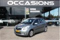 Toyota Yaris - 1.3 VVTI SOL RIJKLAAR INCL 6 MND BOVAG - 1 - Thumbnail