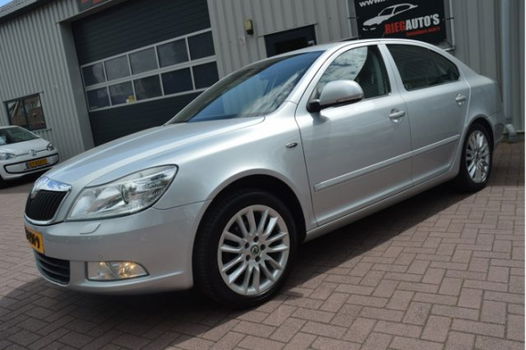 Skoda Octavia - 1.8 TSI Laurin & Klement B.J 2011 - 1