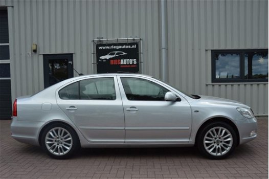 Skoda Octavia - 1.8 TSI Laurin & Klement B.J 2011 - 1