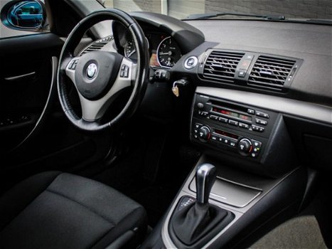 BMW 1-serie - 120i High Executive Automaat / Cruise / PDC / Clima - 1