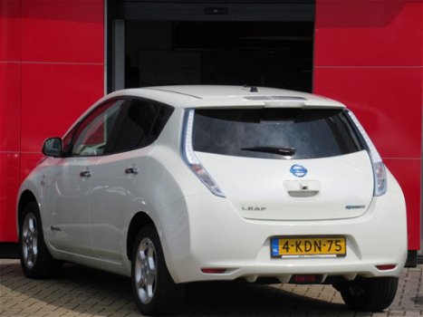 Nissan LEAF - 22kWh Base | Navigatie | Cruise control | Climate control | Lichtmetalen velgen | Mult - 1