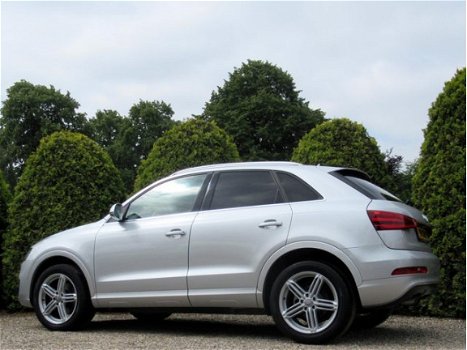 Audi Q3 - 2.0 TFSI quattro Pro Line / Navi / Leder / Org. NL - 1