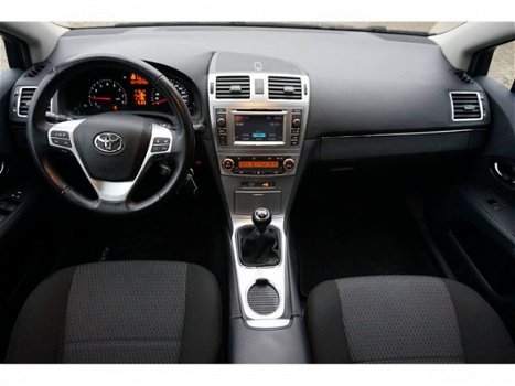 Toyota Avensis - 1.8 VVT-i Business Parkeersensoren - 1