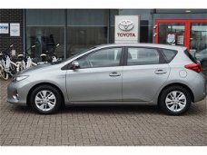 Toyota Auris - 1.8 Full Hybrid Aspiration 5drs Navigatie