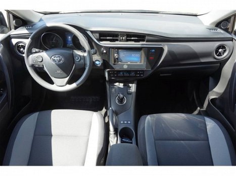Toyota Auris Touring Sports - 1.8 Full Hybrid Now Touring Sports - 1