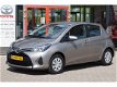 Toyota Yaris - 1.0 VVT-i Lounge 5drs - 1 - Thumbnail