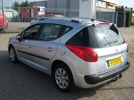 Peugeot 207 - 1.6 HDIF 16V 90PK 5D XS Trekhaak Panoramadak - 1