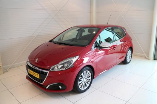 Peugeot 208 - 1.6 BlueHDI 100pk | NAVIGATIE | CLIMATE CONTROL | LM VELGEN | CRUISE CONTROL - 1