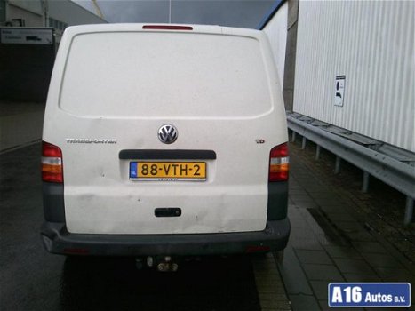 Volkswagen Transporter - 1