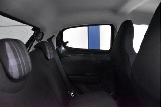 Peugeot 108 - ACTIVE 1.0 72PK 5D | RIJKLAAR | AIRCO | GETINT GLAS | BLUETOOTH - 1