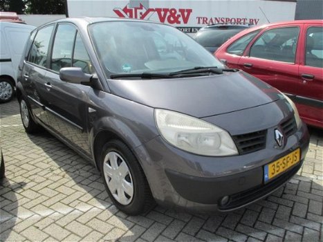 Renault Scénic - 1.6-16V Dynamique Comfort - 1