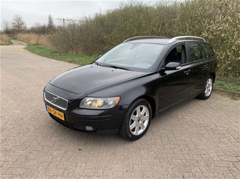 Volvo V50 - 1.6D Edition II Airco, Cruise Control, Handsfree, Trekhaak - 1